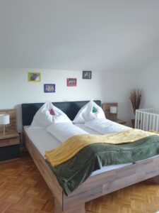 20230822_182636 Schlafzimmer2